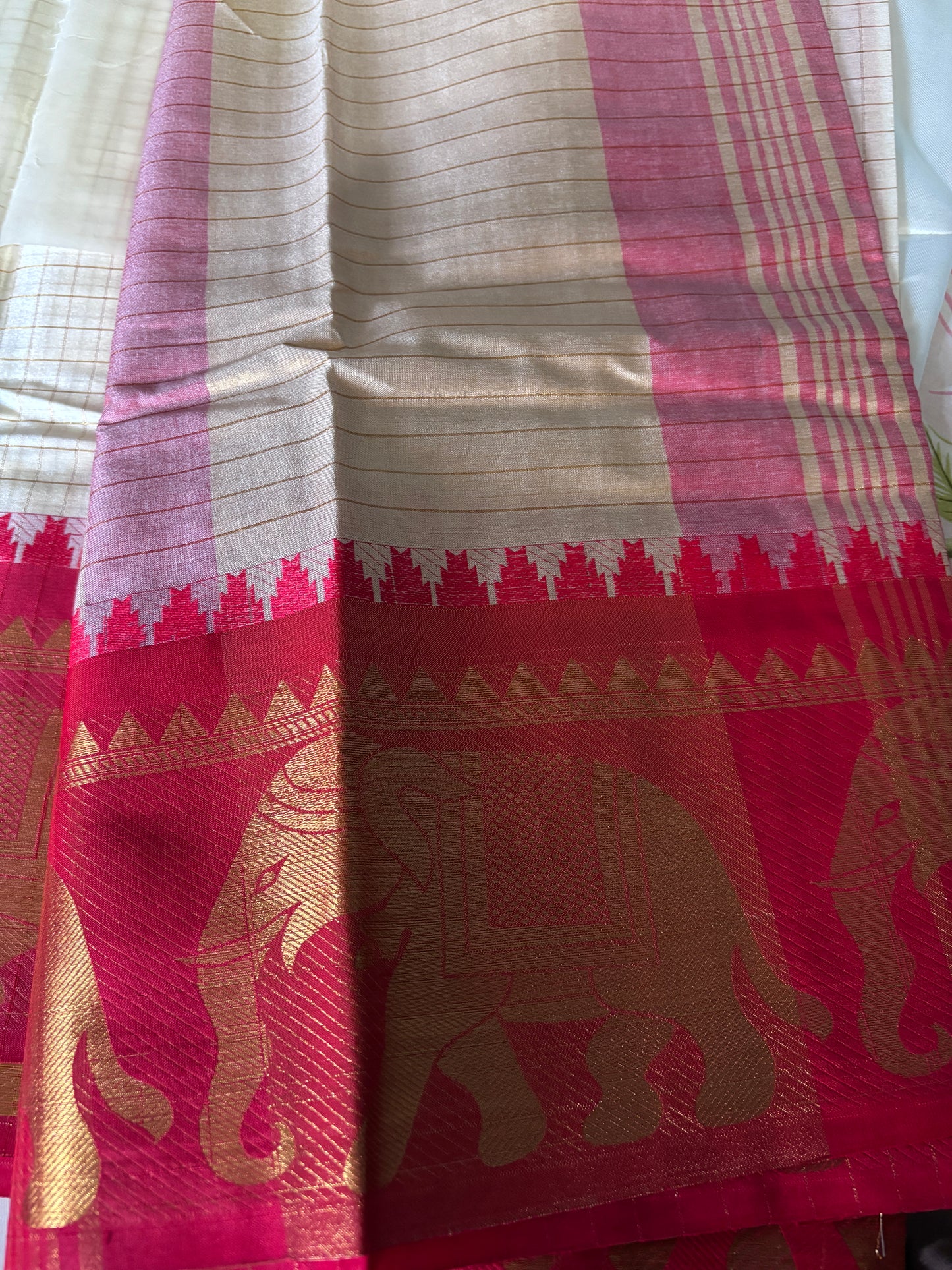 Dola Silk Saree